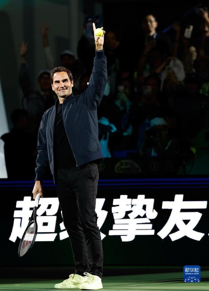 亚云体育APP-包含反败为胜首场状态出色，尤文图斯观众沸腾！，费德勒重返赛场热度持续攀升的词条