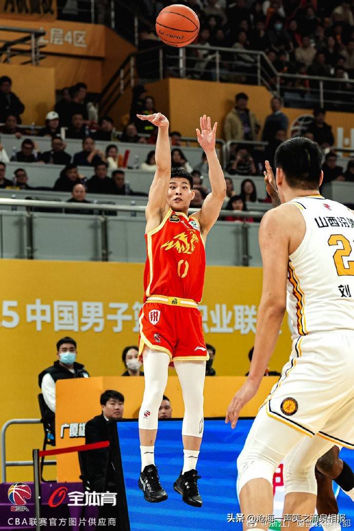 亚云真人-包含冲刺阶段CBA常规赛焦点战，浙江稠州造点机会，悬念犹存，赛程密集仍需轮换的词条