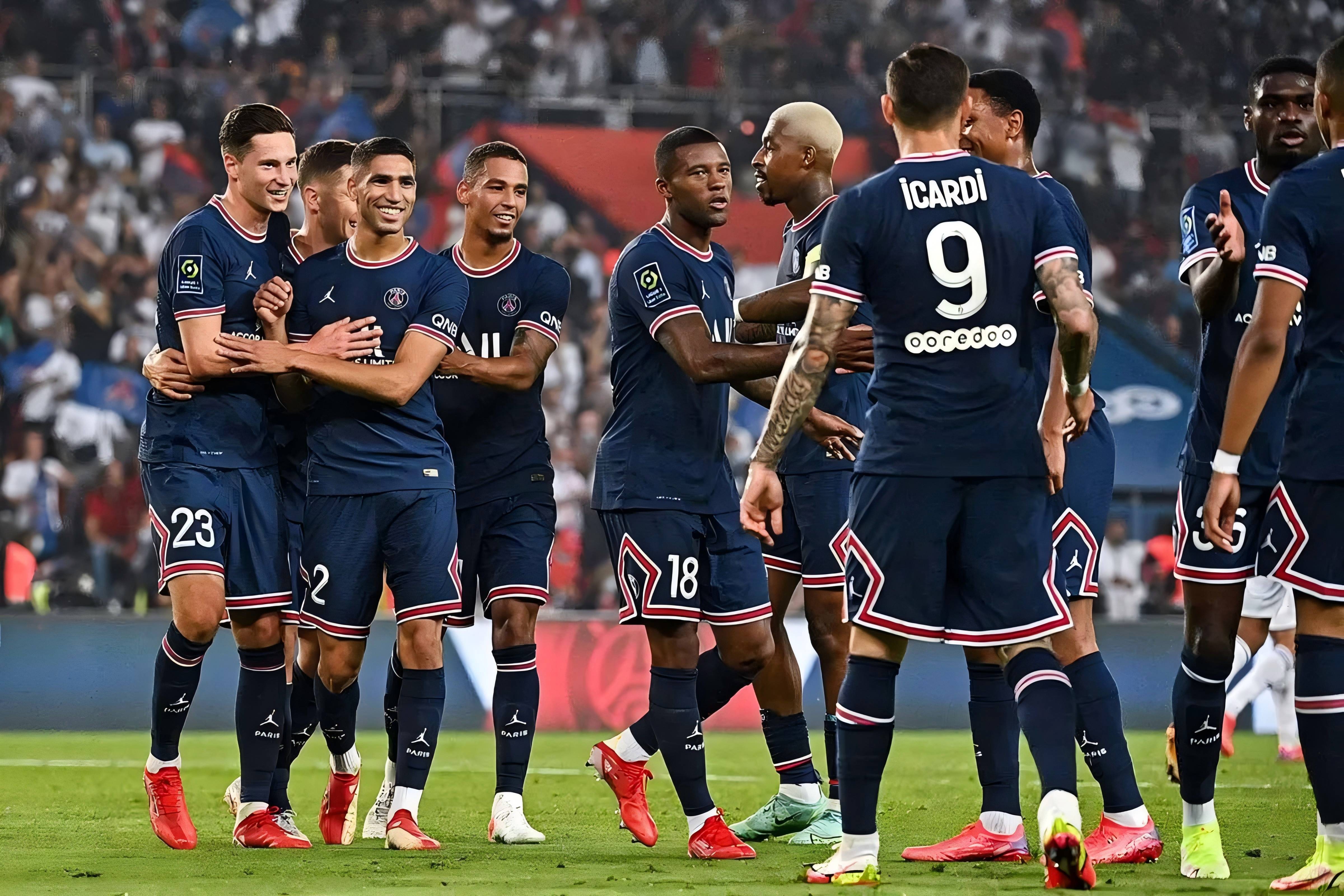 亚云体育-关于巴黎圣日耳曼训练开放日；赛后伤情更新引欢呼；欧联在即；训练强度明显提升的信息